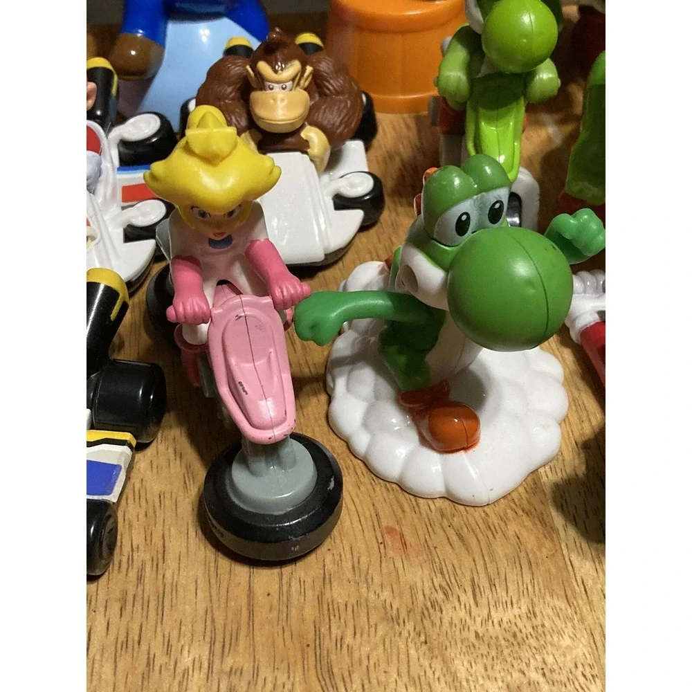 Super Mario Bros Kart Racers Figures Yoshi Princess War Kong Mario Mcdonalds LOT